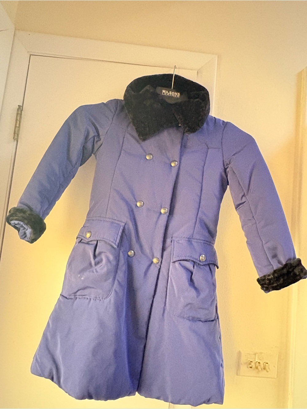 Wilsons Leather teenage girl’s Purple Puffer Coat with Black Faux-Fur Collar
